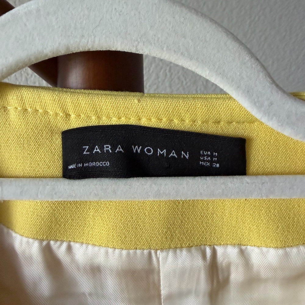 Zara Yellow chic coat